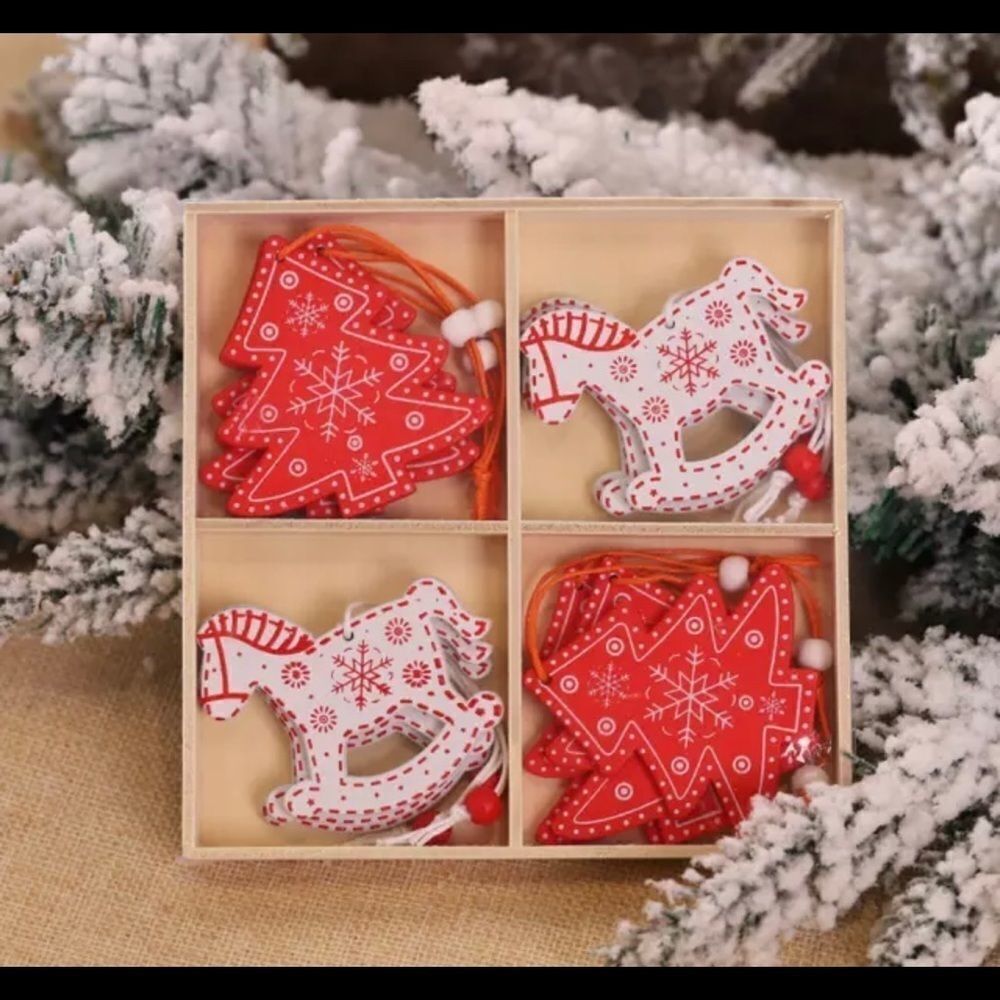 ‎WOODEN GNOME ORNAMENTS Set of 12 NWT